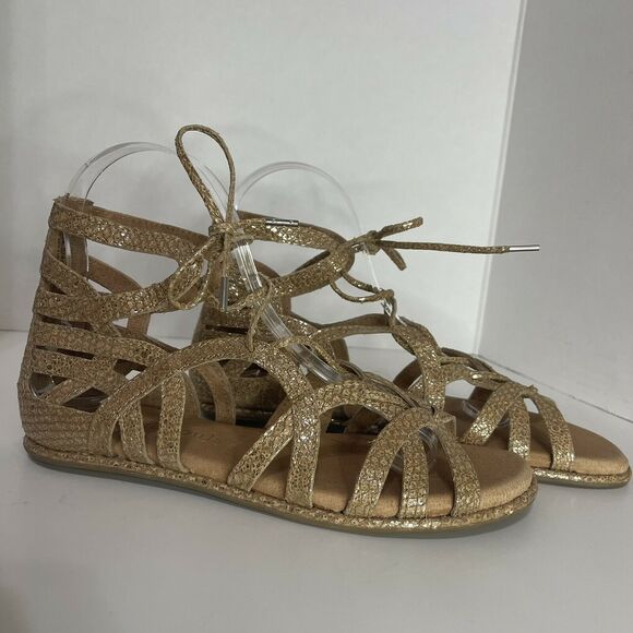 GENTLE SOULS Size 6.5, Gold Break My Heart 3 Gladiator Sandal - Picture 1 of 12